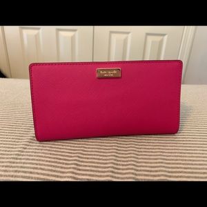 Kate Spade bifold wallet